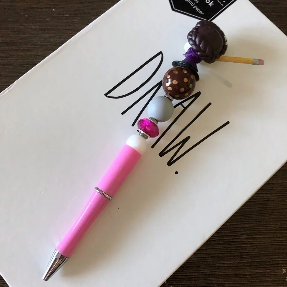 Disney Doorables: Coco: Mama Imelda Rivera handmade beaded pen